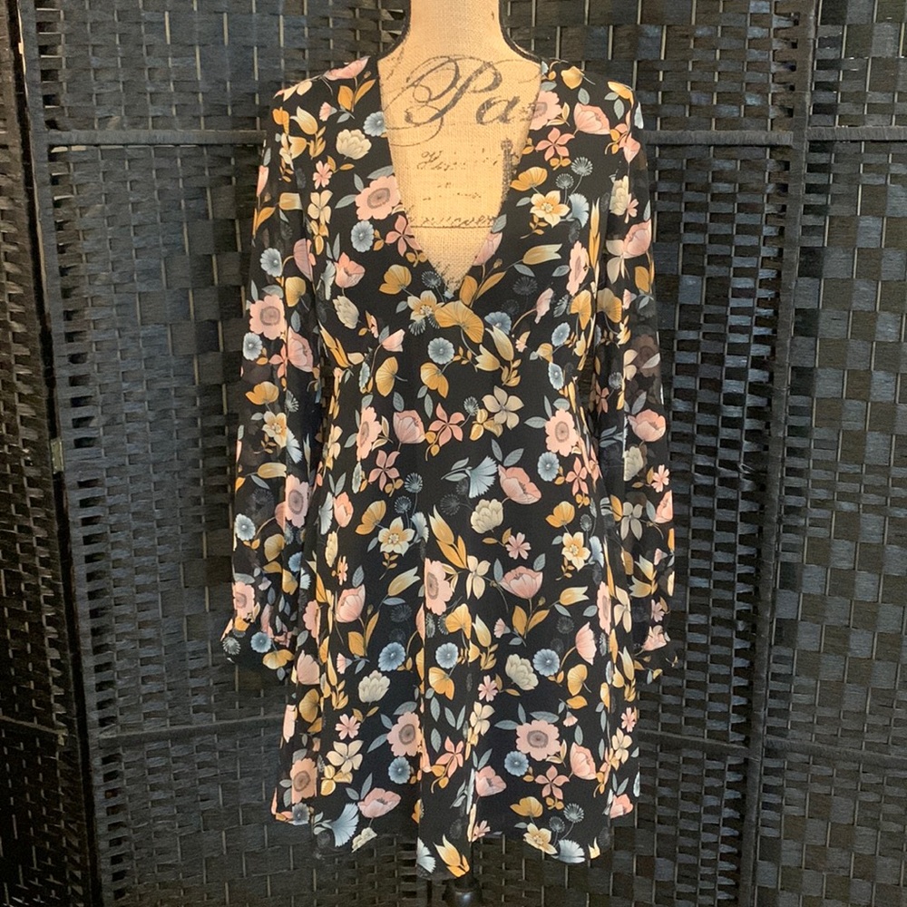Multicolored forever 21 dress in size large